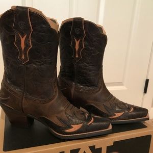 Ariat Brown Dahlia Wingtip Cowgirl Boot - Snip Toe